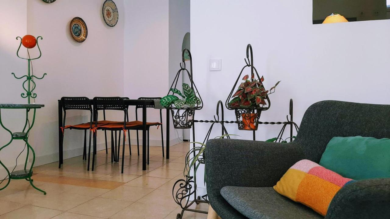 Вилла Happy Terrace Downtown Tiny House 100% Portuguese Фару Экстерьер фото