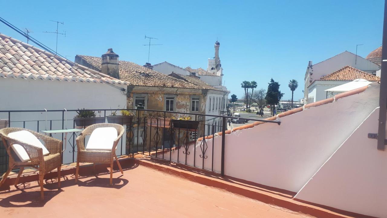 Вилла Happy Terrace Downtown Tiny House 100% Portuguese Фару Экстерьер фото
